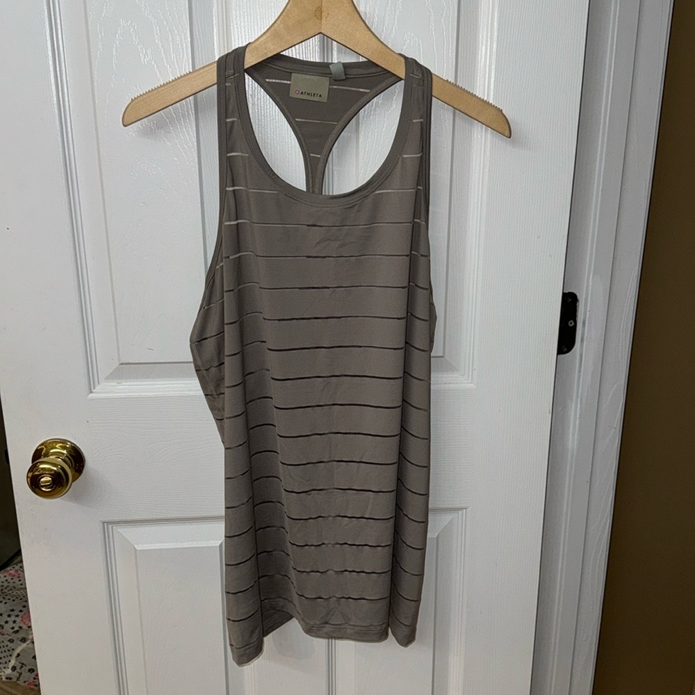 Athleta chi tank